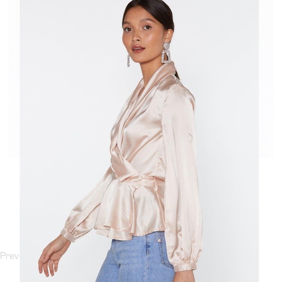 Nude/champagne Satin top, size 6 - Picture 3 of 11